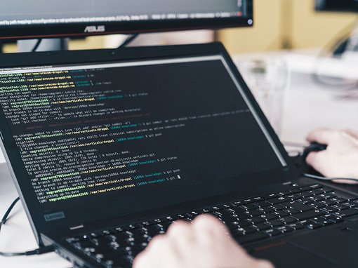 Drupal Hosting & Maintenance Drupal Hosting & Maintenance